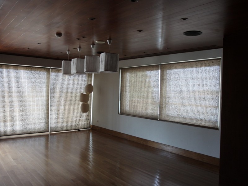 Natural fabric roller blinds @ Matsuhisa, Four Seasons, Vouliagmeni